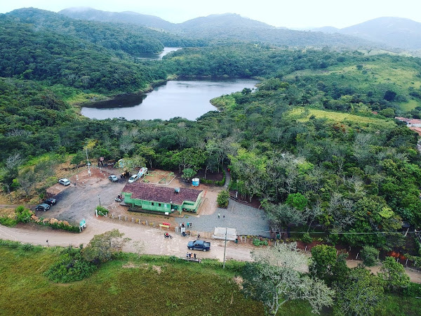 Trilha na Reserva Ecológica Serra dos Cavalos em Caruaru