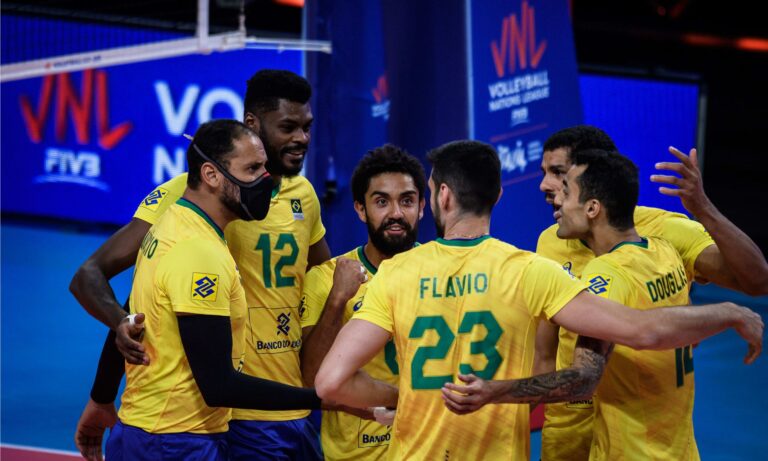 Brasil vence a Itália e se garante na semifinal da Liga ...