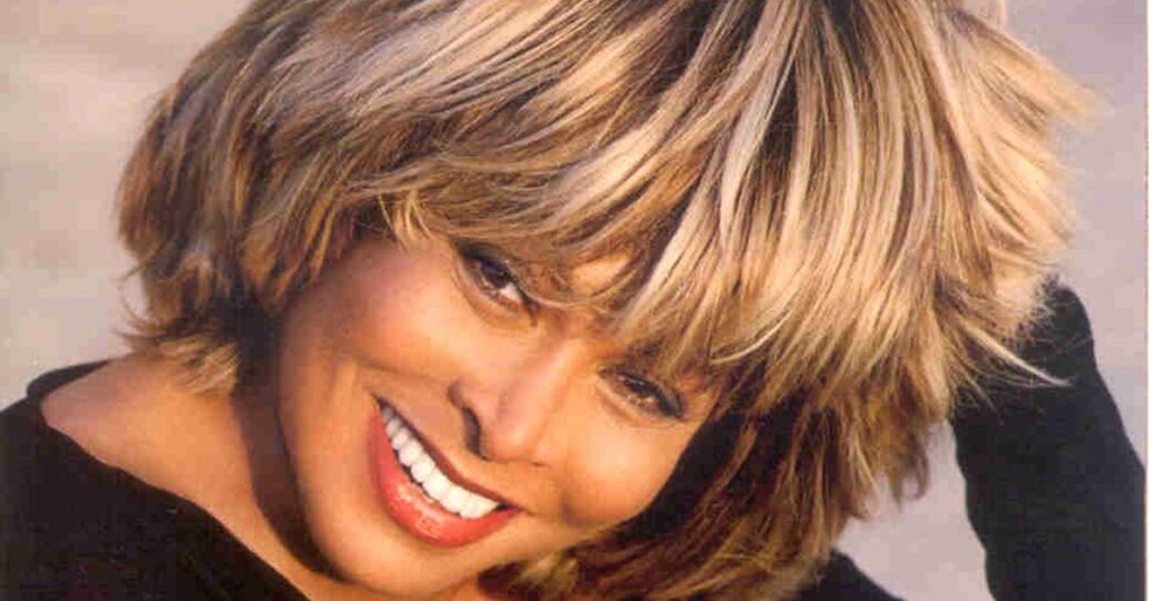 A cantora é dona de sucessos como "What's Love Got to Do with It", "The Best" e "We Don't Need Another Hero".